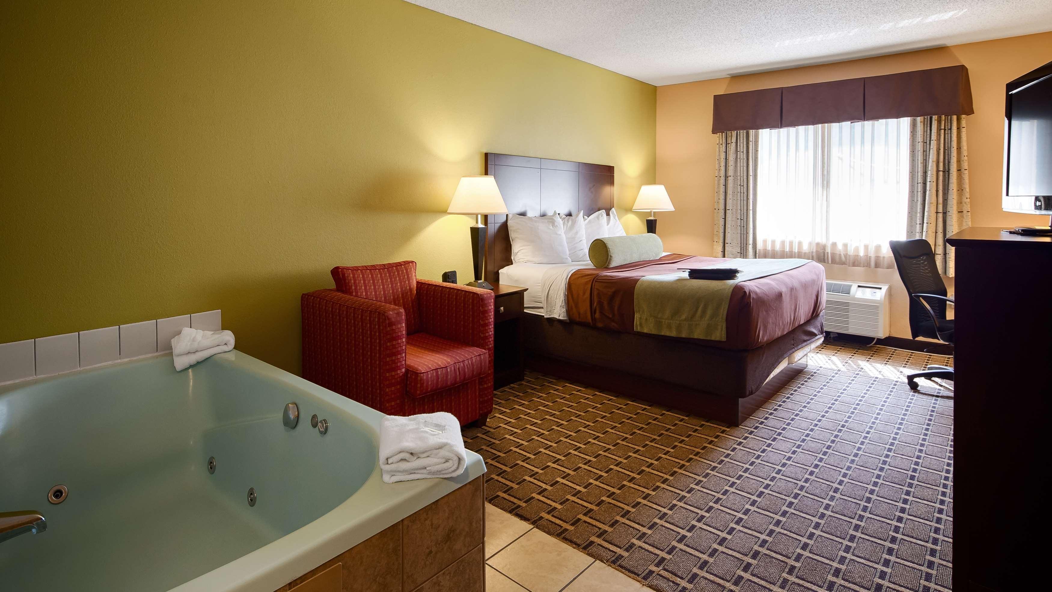 Best Western Plus Executive Inn St. Marys Eksteriør billede